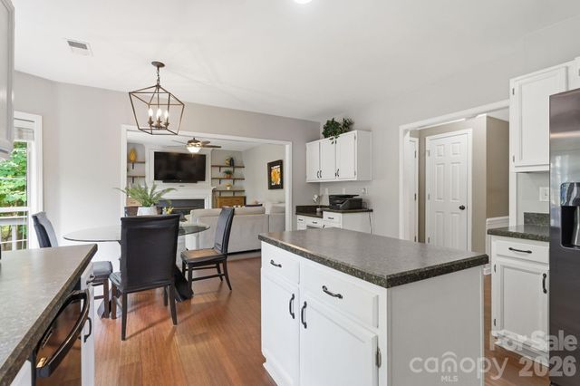 4219 Beauvista Drive, Charlotte, NC 28269
