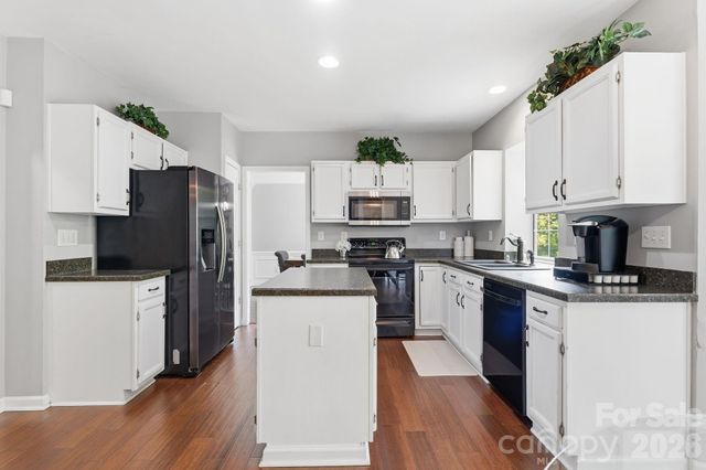 4219 Beauvista Drive, Charlotte, NC 28269