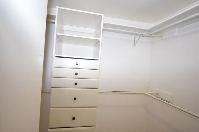 115 Neal Road, Wharton, TX 77488