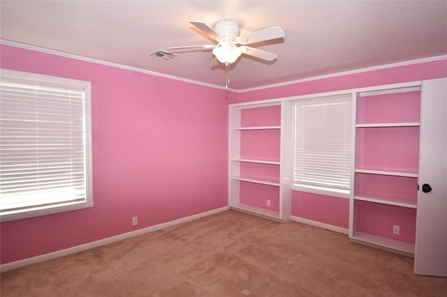 115 Neal Road, Wharton, TX 77488