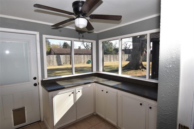 115 Neal Road, Wharton, TX 77488