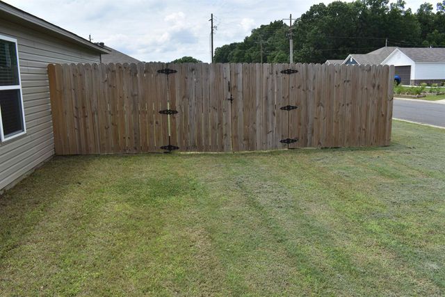 45 Oak Leaf Drive, Conway, AR 72032