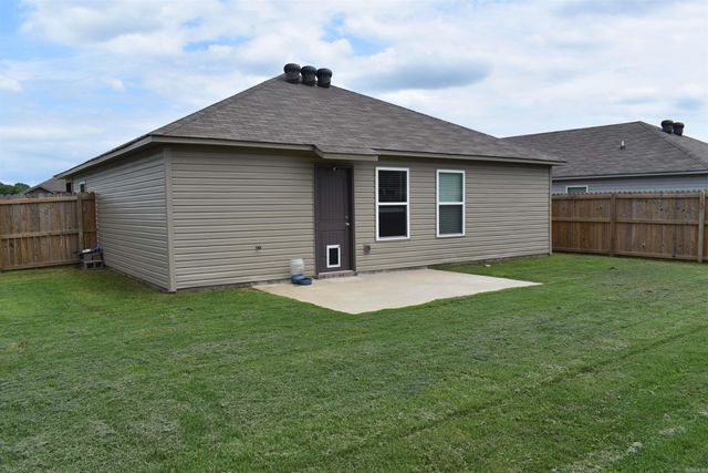 45 Oak Leaf Drive, Conway, AR 72032
