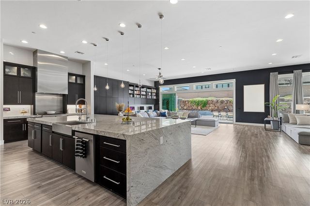 311 Lookout Avenue, Henderson, NV 89002