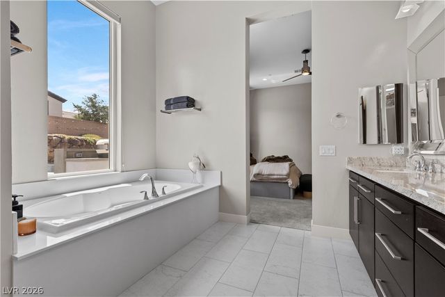 311 Lookout Avenue, Henderson, NV 89002