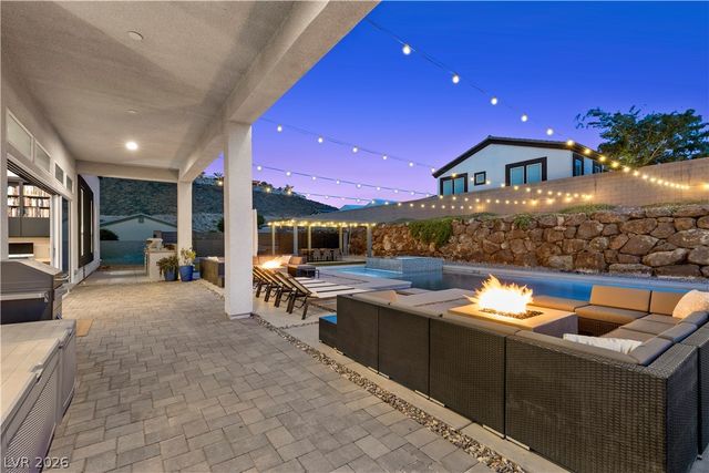 311 Lookout Avenue, Henderson, NV 89002