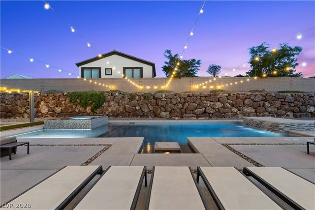 311 Lookout Avenue, Henderson, NV 89002