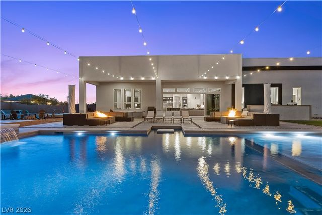 311 Lookout Avenue, Henderson, NV 89002
