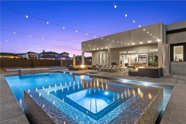 311 Lookout Avenue, Henderson, NV 89002