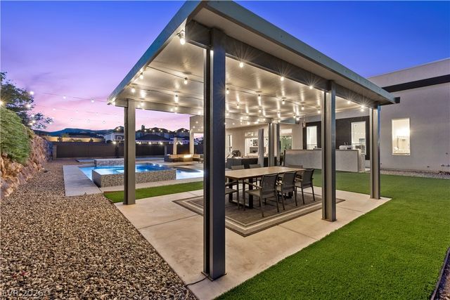 311 Lookout Avenue, Henderson, NV 89002