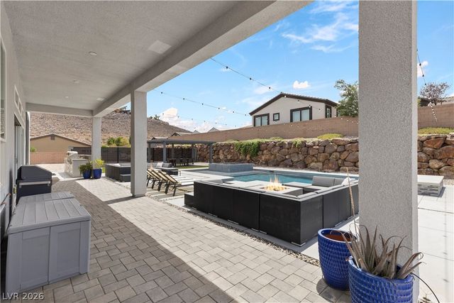 311 Lookout Avenue, Henderson, NV 89002