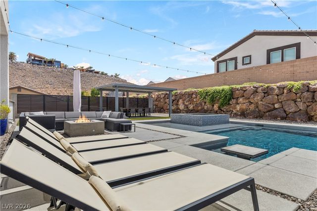 311 Lookout Avenue, Henderson, NV 89002