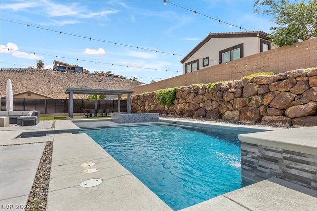 311 Lookout Avenue, Henderson, NV 89002
