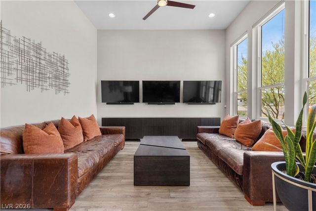 311 Lookout Avenue, Henderson, NV 89002