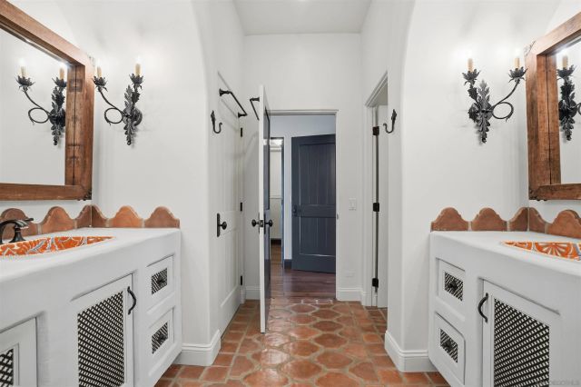 258 H Ave, Coronado, CA 92118