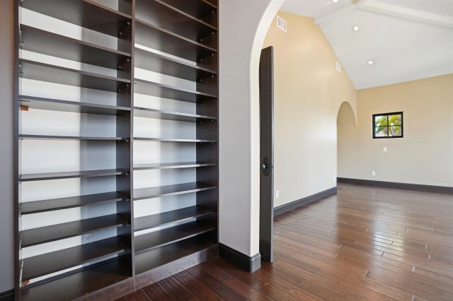 258 H Ave, Coronado, CA 92118