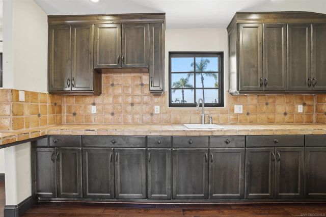 258 H Ave, Coronado, CA 92118