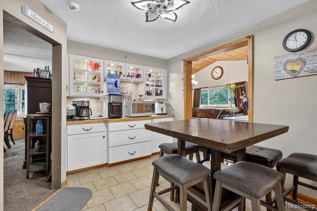 17 E 17 E White Lake Dr, Twin Lakes, Mi 49457 Drive, Twin Lake, MI 49457