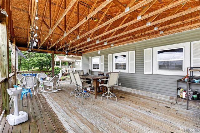 17 E 17 E White Lake Dr, Twin Lakes, Mi 49457 Drive, Twin Lake, MI 49457