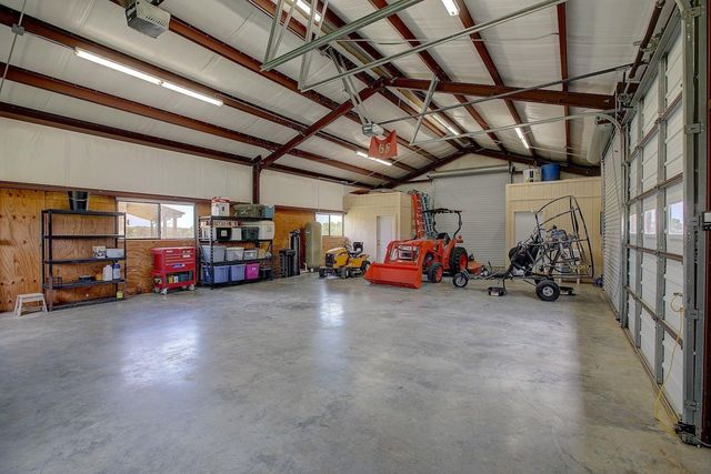 9414 Laird Road, Round Top, TX 78954