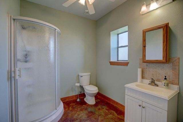 9414 Laird Road, Round Top, TX 78954