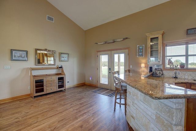 9414 Laird Road, Round Top, TX 78954