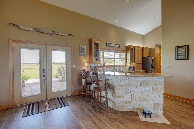 9414 Laird Road, Round Top, TX 78954
