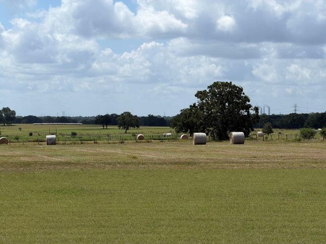 9414 Laird Road, Round Top, TX 78954