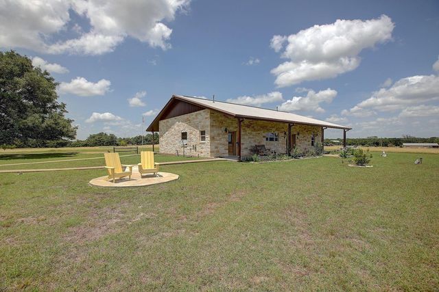 9414 Laird Road, Round Top, TX 78954