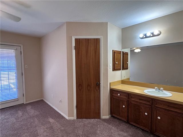 1342 Airline Drive, College Station, TX 77845