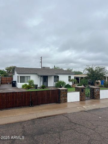 3529 E TAYLOR Street, Phoenix, AZ 85008