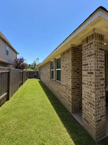 13507 Lake Willoughby Lane, Houston, TX 77044