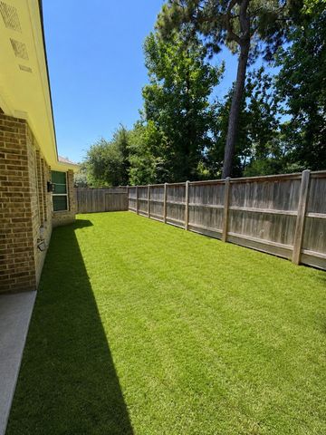 13507 Lake Willoughby Lane, Houston, TX 77044