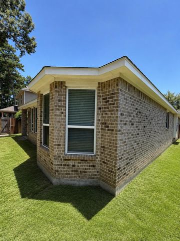 13507 Lake Willoughby Lane, Houston, TX 77044