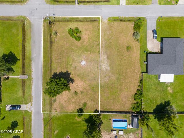 115 Carolina Avenue, Lynn Haven, FL 32444