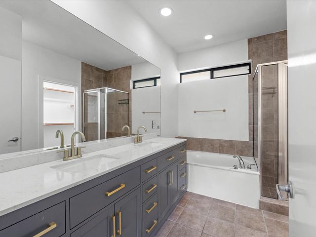 4421 Eigel Street, Houston, TX 77007