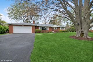 1112 N Perry Drive, Palatine, IL 60067