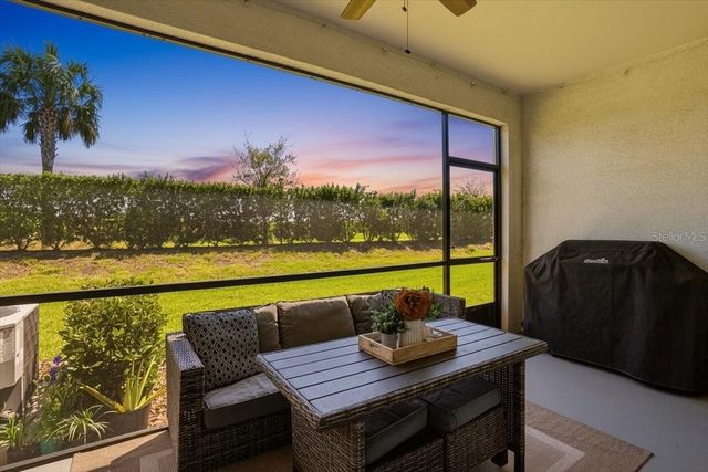 17456 CRESCENT MOON LOOP, Bradenton, FL 34211