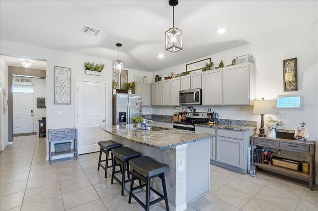 17456 CRESCENT MOON LOOP, Bradenton, FL 34211