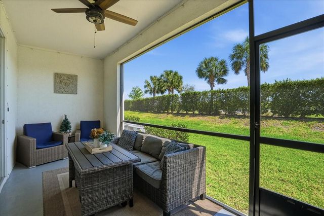 17456 CRESCENT MOON LOOP, Bradenton, FL 34211