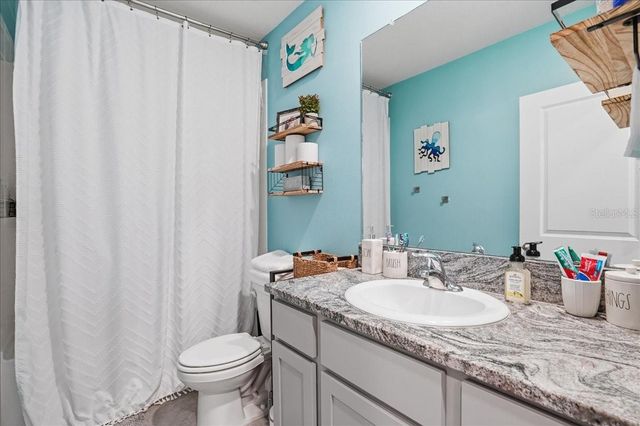 17456 CRESCENT MOON LOOP, Bradenton, FL 34211