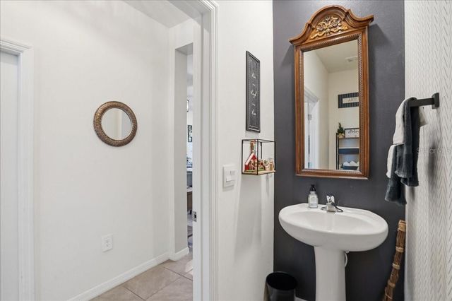 17456 CRESCENT MOON LOOP, Bradenton, FL 34211