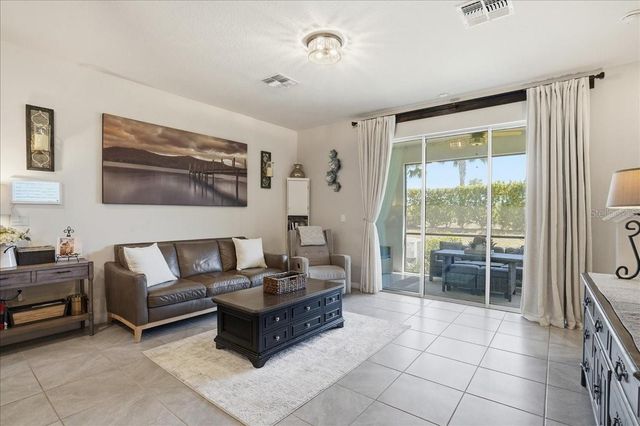 17456 CRESCENT MOON LOOP, Bradenton, FL 34211