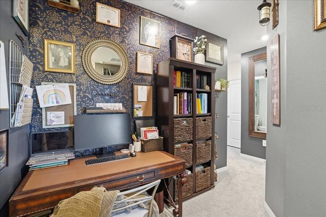 17456 CRESCENT MOON LOOP, Bradenton, FL 34211