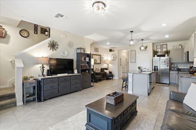 17456 CRESCENT MOON LOOP, Bradenton, FL 34211