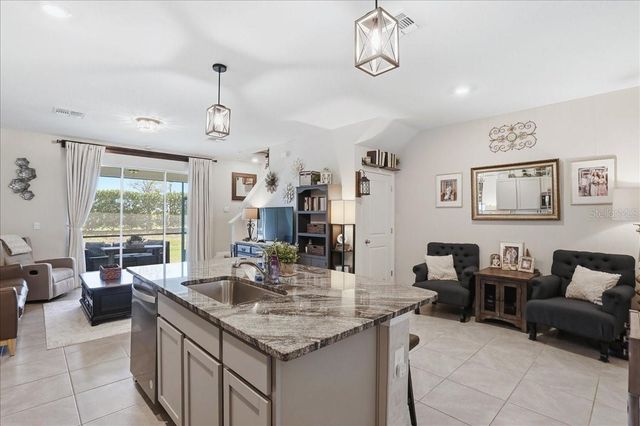 17456 CRESCENT MOON LOOP, Bradenton, FL 34211