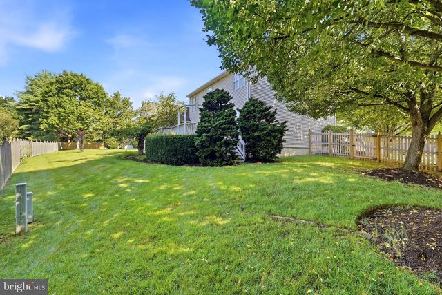 219 FOXBOROUGH DR SW, Leesburg, VA 20175
