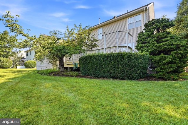 219 FOXBOROUGH DR SW, Leesburg, VA 20175