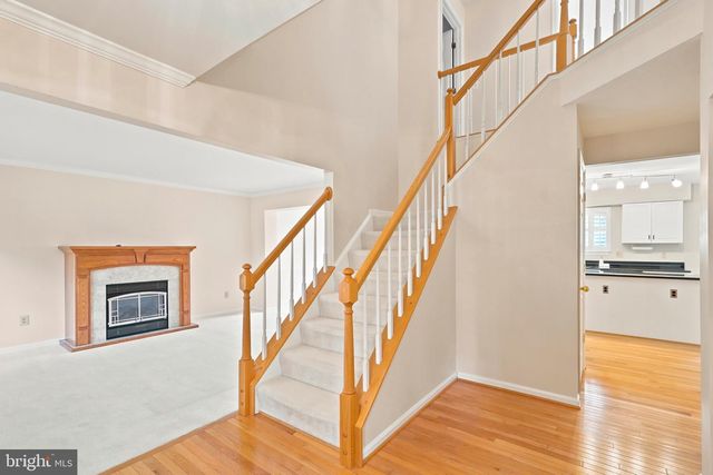 219 FOXBOROUGH DR SW, Leesburg, VA 20175