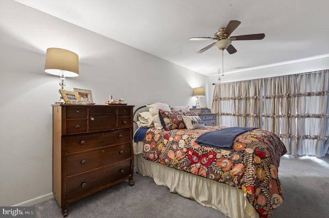 202 E CHELSEA CIR, Newtown Square, PA 19073